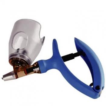 Continuous syringe with bottle cover