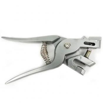 Ear notcher, O-type